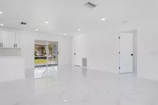 18289 Eblis Ave, Port Charlotte, FL 33948 - Photo 3