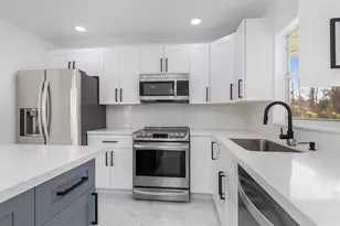 18289 Eblis Ave, Port Charlotte, FL 33948 - Photo 11