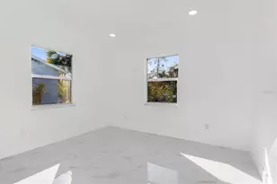 18289 Eblis Ave, Port Charlotte, FL 33948 - Photo 21