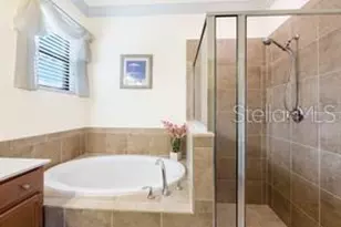 12592 Richezza Dr, Venice, FL 34293 - Photo 11