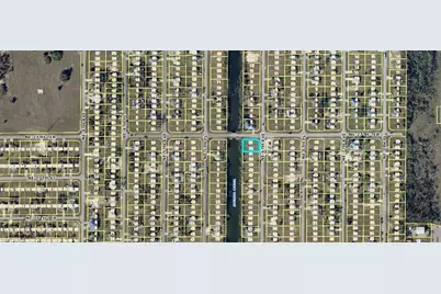 2710 NE 6th Avenue, Cape Coral, FL 33909 - Photo 3