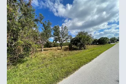 9558 Honeymoon Drive, Port Charlotte, FL 33981 - Photo 5