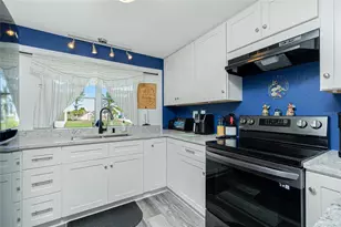 1520 Blue Heron Dr, Englewood, FL 34224 - Photo 9