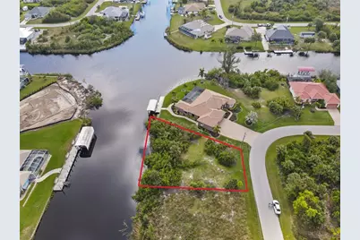 15704 Aldama Circle, Port Charlotte, FL 33981 - Photo 3