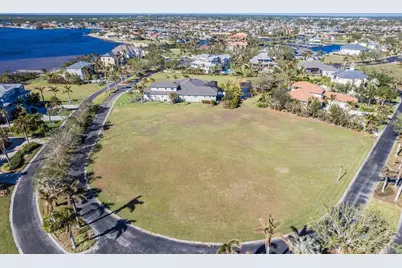 4630 Grassy Point Boulevard, Port Charlotte, FL 33952 - Photo 7