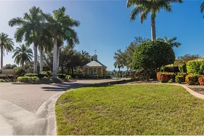 4630 Grassy Point Boulevard, Port Charlotte, FL 33952 - Photo 35