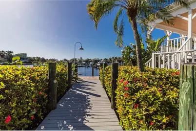 4630 Grassy Point Boulevard, Port Charlotte, FL 33952 - Photo 31