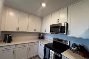 17565 Opal Sand Dr, Venice, FL 34293 - Photo 9