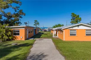 23116 Seneca Ave, Punta Gorda, FL 33980 - Photo 15