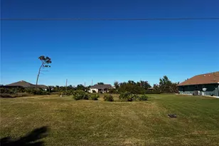 671 Boundary Blvd, Rotonda West, FL 33947 - Photo 1