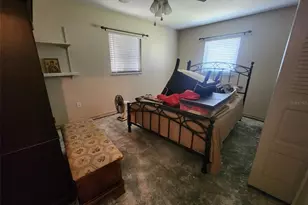 112 Sunnyside St NW, Port Charlotte, FL 33952 - Photo 23