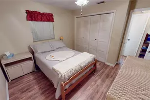 112 Sunnyside St NW, Port Charlotte, FL 33952 - Photo 25