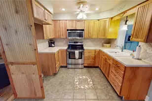 112 Sunnyside St NW, Port Charlotte, FL 33952 - Photo 11