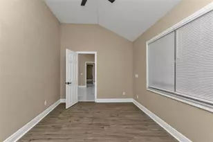 2387 Tamarind St, Port Charlotte, FL 33948 - Photo 7