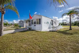 7594 Ratan Cir, Port Charlotte, FL 33981 - Photo 3