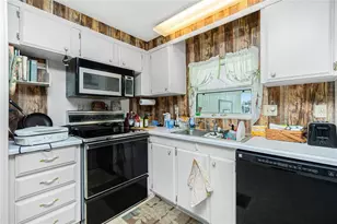 7474 Fulmar Ave, Port Charlotte, FL 33981 - Photo 5