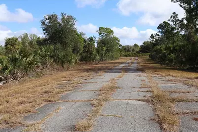 Patriot Circle, North Port, FL 34288 - Photo 9