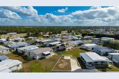 1000 Kings Highway #400, Port Charlotte, FL 33980 - Photo 5