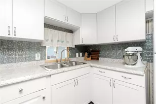 7567 Danvers Cir, Port Charlotte, FL 33981 - Photo 7