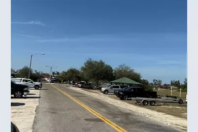 1424 NW 31st Avenue, Cape Coral, FL 33993 - Photo 17