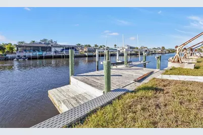 4107 Rock Creek Drive, Port Charlotte, FL 33948 - Photo 53