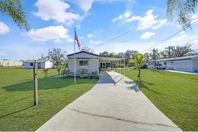 2350 SE Rackeweg Street, Arcadia, FL 34266 - Photo 9