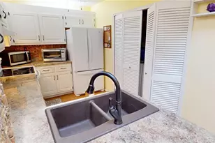 3300 Loveland Blvd, Punta Gorda, FL 33980 - Photo 9