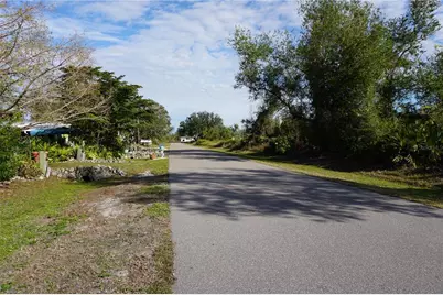 334 Omen Street, Punta Gorda, FL 33982 - Photo 5