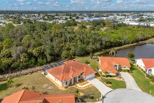 8326 Creekview Ln, Englewood, FL 34224 - Photo 45