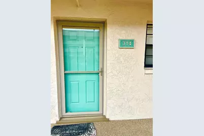 175 Kings Highway #Bldg 3 UNIT 314, Punta Gorda, FL 33983 - Photo 3