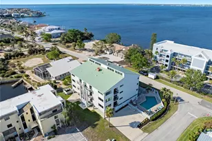 1801 Jamaica Way, Punta Gorda, FL 33950 - Photo 3