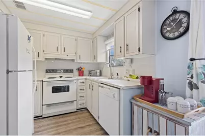 2100 Kings Highway #881, Port Charlotte, FL 33980 - Photo 7