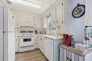 2100 Kings Hwy, Port Charlotte, FL 33980 - Photo 7