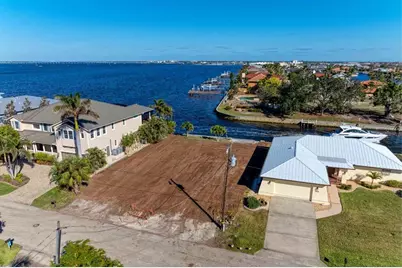 2181 Palm Tree Drive, Punta Gorda, FL 33950 - Photo 3