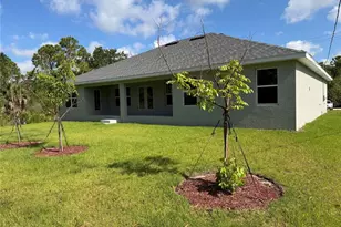 17433 Edgewater Dr, Port Charlotte, FL 33948 - Photo 13