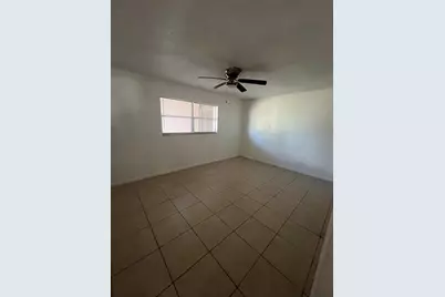 617 SE 47th St #7, Cape Coral, FL 33904 - Photo 5