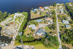 425 Fireball Ct, Punta Gorda, FL 33950 - Photo 35