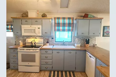 6501 Center Lane, North Port, FL 34287 - Photo 11