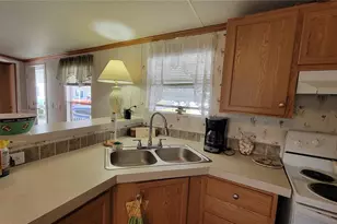 126 Lazy Lagoon Dr, Punta Gorda, FL 33982 - Photo 11