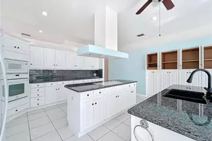 2124 Cornwallis Pkwy, Cape Coral, FL 33904 - Photo 23