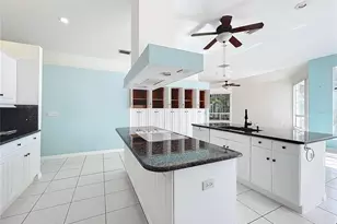 2124 Cornwallis Pkwy, Cape Coral, FL 33904 - Photo 25