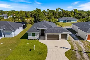 13356 Rayburn Ln, Port Charlotte, FL 33981 - Photo 37