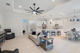 13356 Rayburn Ln, Port Charlotte, FL 33981 - Photo 5