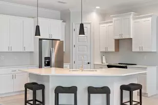 13356 Rayburn Ln, Port Charlotte, FL 33981 - Photo 7