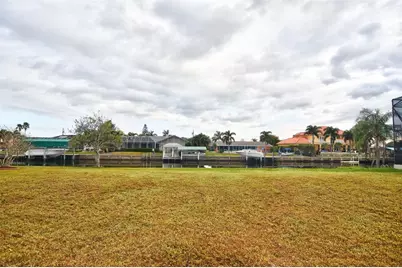 122 Graham Street SW, Port Charlotte, FL 33952 - Photo 23