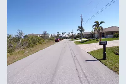 15547 McComb Circle, Port Charlotte, FL 33981 - Photo 5