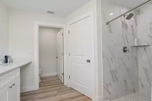 2405 Vancouver Ln, North Port, FL 34286 - Photo 23