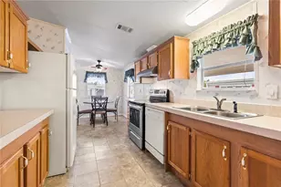 1000 Kings Hwy, Port Charlotte, FL 33980 - Photo 13