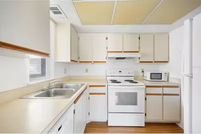 19505 Quesada Avenue #EE204, Port Charlotte, FL 33948 - Photo 9