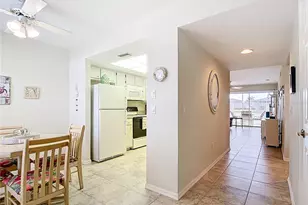 12144 SW Egret Cir, Lake Suzy, FL 34269 - Photo 3